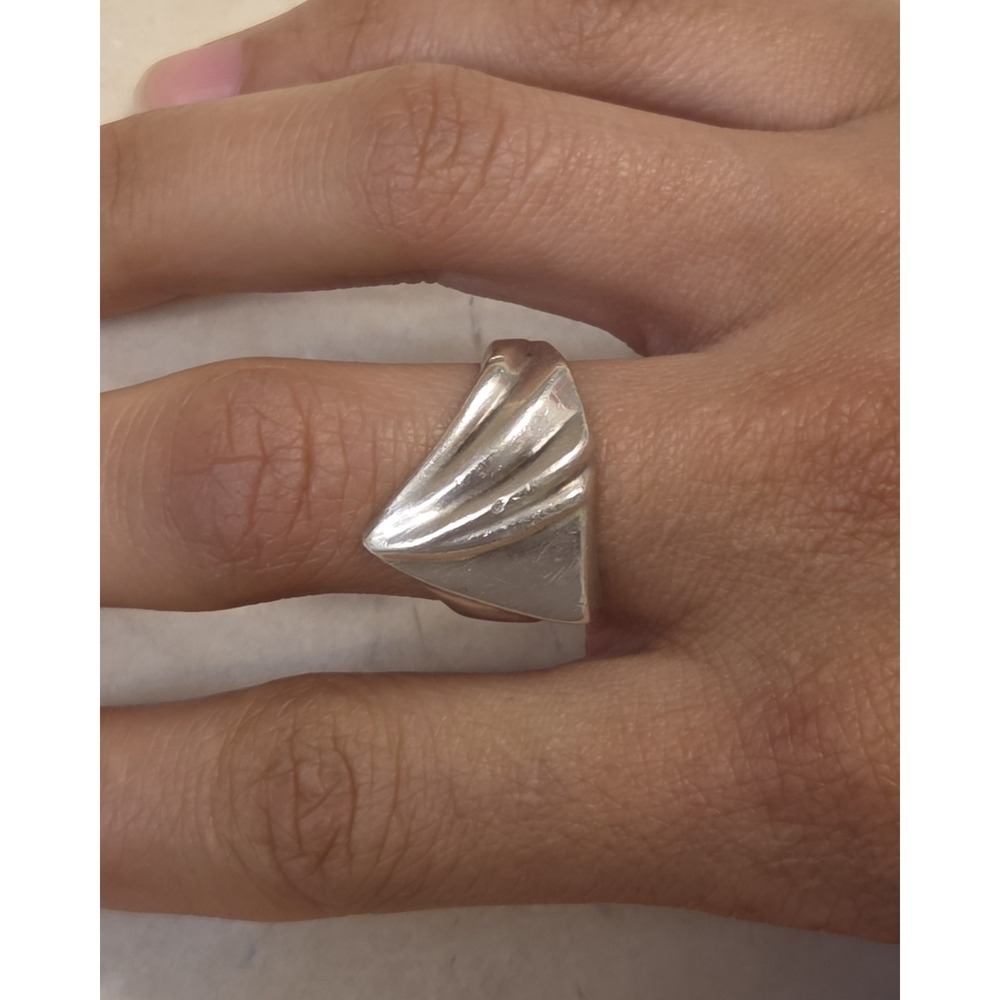 Heavy 1980s Sterling Silver Taxco‎ Modernist Ring Size 7.5